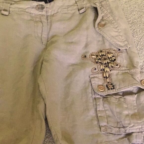 BCBGMaxAzria Tan 100% Linen Cargo Bermuda Shorts Classic Style - Picture 2 of 5